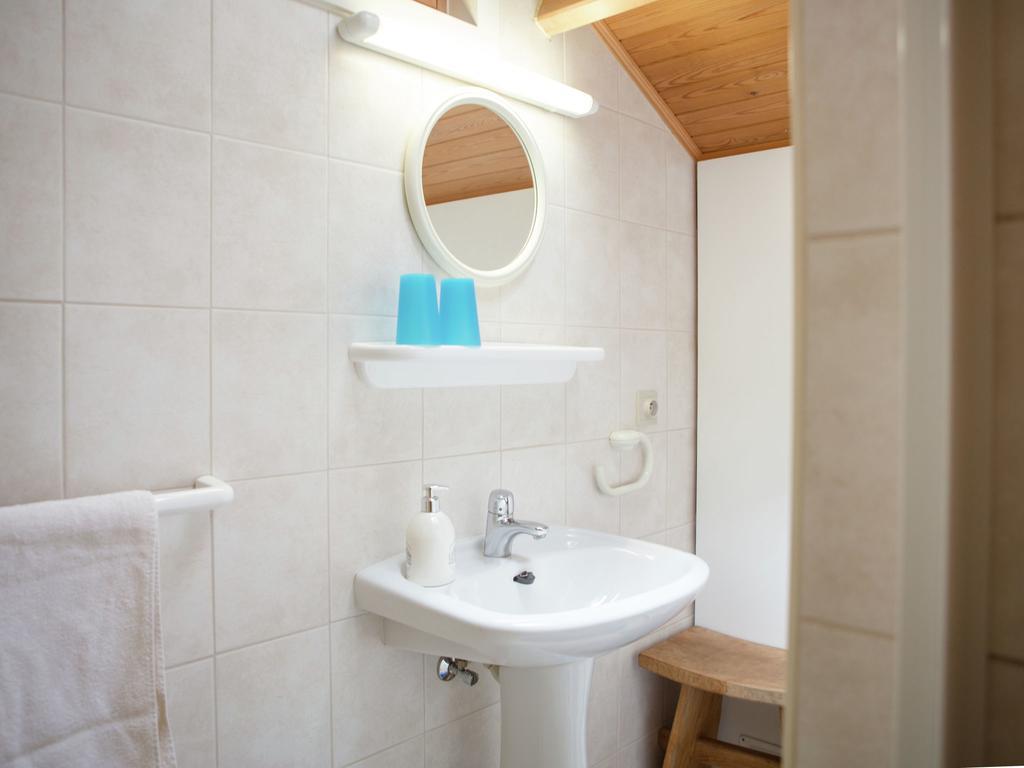 Luxurious Chalet In Oud Turnhout With Large Garden Villa Oud-Turnhout Buitenkant foto