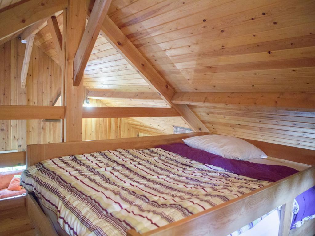 Luxurious Chalet In Oud Turnhout With Large Garden Villa Oud-Turnhout Buitenkant foto